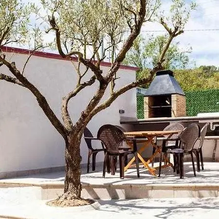 Casa Cal Xatu Petit En Sarria De Ter Chalet Girona