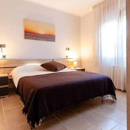 Casa Cal Xatu Petit En Sarria De Ter Chalet *